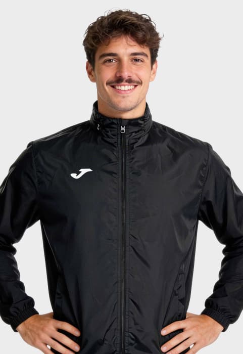 RAINCOATS/WINDBREAKERS